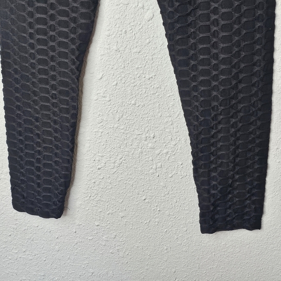 Embrace Your Love TikTok Leggings Womens Small Butt Enhancing Elastic Stretchy - Picture 6 of 8